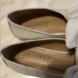 Journee Collection‎ Seralinn Tru Comfort Foam Mary Jane Bow Ballet Flats Size 9 thumbnail 7