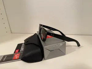 Ray-Ban New Wayfarer Sunglasses 55 mm Polarized thumbnail 4