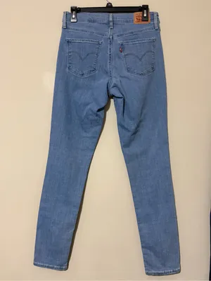 Levi Strauss & Co. women’s size 28 311 shaping skinny jeans light thumbnail 10