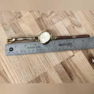 Fossil Georgia Ladies Watch Genuine Leather Strap Gold Dial Case New Battery thumbnail 8