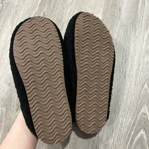 NEW Vesa Black Fuzzy Loafers thumbnail 4