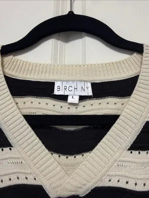 Striped V‑Neck Knit Mini Dress in Cream and Black thumbnail 6