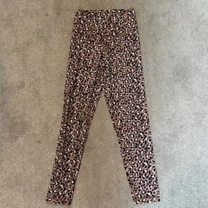 Aerie V Front Brown Cheetah Print 7/8 Length Leggings Size M thumbnail 2