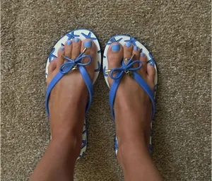 Kate Spade Flip-Flops thumbnail 3