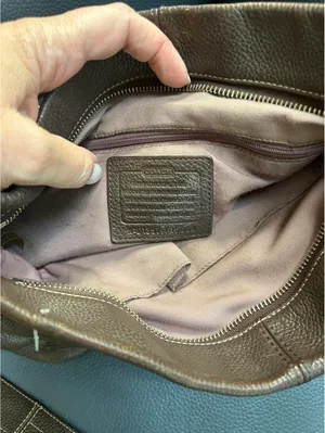 COACH Brown Leather Shoulder Bag thumbnail 6