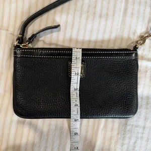 Dooney & Bourke black pebbled leather slim zippered wristlet with gold hardware thumbnail 7