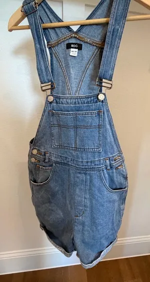BDG Urban Outfitters Denim Short Overalls XS Blue Bib Overall Shorts thumbnail 1