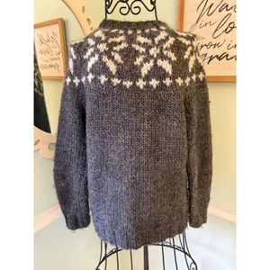 J.Crew Handknit Sweater Womens Sl Gray Excellent Wool Alpaca Snowflake Fair Isle thumbnail 3