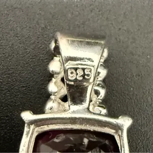 925 Sterling Silver Red Gemstone Garnet Cushion Cut Pendant 2g. thumbnail 6
