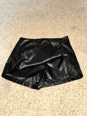 Windsor Faux Leather Skirt thumbnail 2