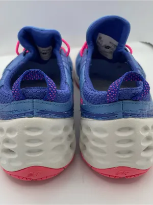 New Balance water sneaker shoes women’s Size 9 1/2 070BB blue pink thumbnail 9