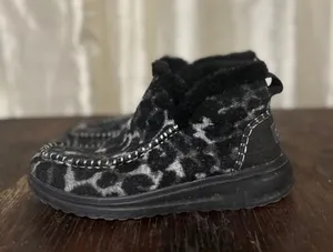 Boots thumbnail 1