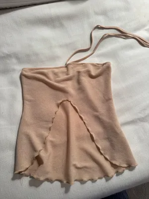 Princess Polly Halter Top thumbnail 1