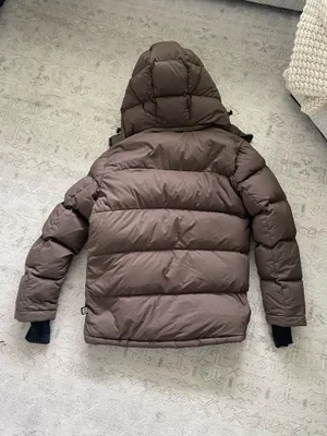 Aritzia super puff jacket  thumbnail 5