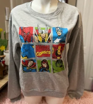 Marvel sweater  thumbnail 1