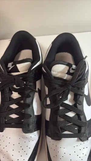 Black and white Nike dunks  thumbnail 10