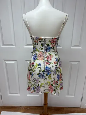 Alice & Olivia Trixie Floral Spaghetti Strap Mini Dress - Size 2.‎ thumbnail 2