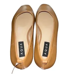 Aqua Leather Tan Flats/Shoes(Size 8.5M) thumbnail 6