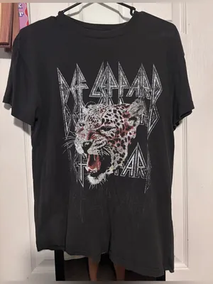 Def Leppard Black Short Sleeve Band T-Shirt thumbnail 2