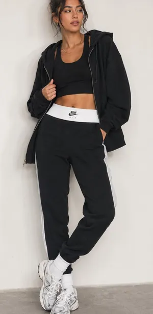 Nike Air Woman’s BB Black White Heather Colorblock HR Sweat‎ Pant Jogger Pants thumbnail 1