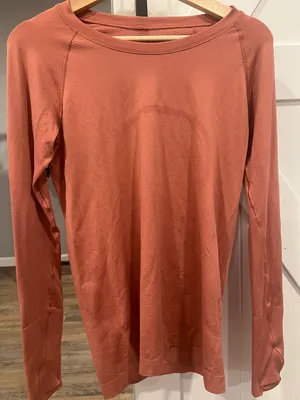 Lululemon Swiftly Tech Long Sleeve thumbnail 2