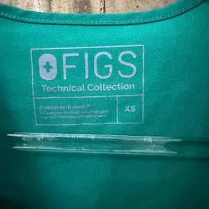 Figs Technical Collection Scrub Top Size XS Healthcare Nursing thumbnail 3