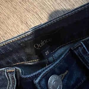 Quince Stretch High Rise Kick Flare Jeans Dark Wash size‎ 25 thumbnail 10