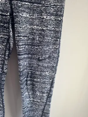 Nike Pro Leggings thumbnail 2