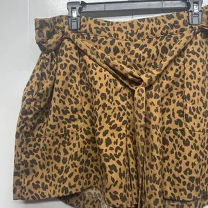 A New Day Cheetah Print Women's High Waisted Shorts w/ Tie Size XXL Pockets thumbnail 3