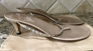 St. John Signature Chain-Embellished Kitten Heel Thong Sandals Gold Size 9 thumbnail 1