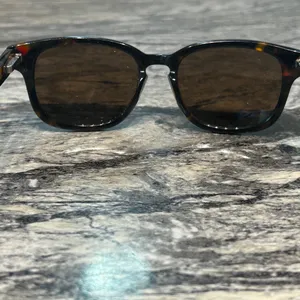 Fossil Tortoise Shell Sunglasses with Fossil Case thumbnail 12