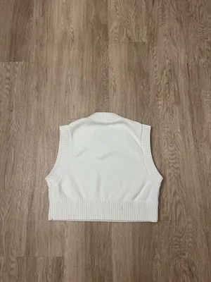 aritzia sweater vest thumbnail 2