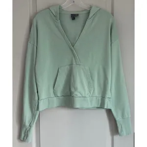 Sweaty Betty Restful After Class Hoodie Sage Green V-Neck Thumbhole Sweatshirt S thumbnail 3