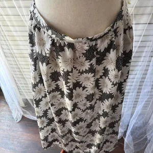 Vintage Black and white Cricket Lane floral midi skirt with elastic waistband thumbnail 5