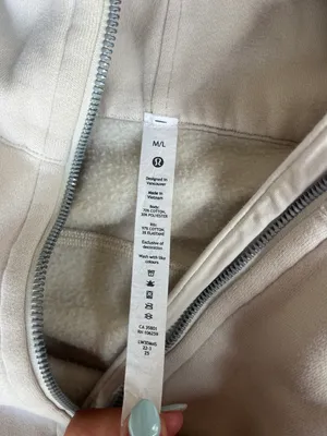 Lululemon Scuba Hoodie thumbnail 4
