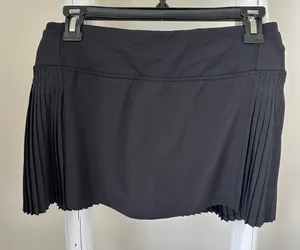 lululemon athletica Black Pleated Athletic Tennis Skort Size 4 thumbnail 1