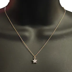 Lovisa gold plated cubic zirconia star pendant necklace thumbnail 1