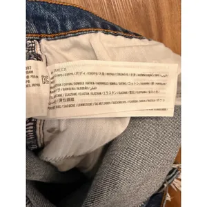 Abercrombie Fitch Curve Love Mom Shorts High Rise Distressed Denim Size 37/24‎ thumbnail 3
