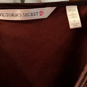 Velvet tank thumbnail 2