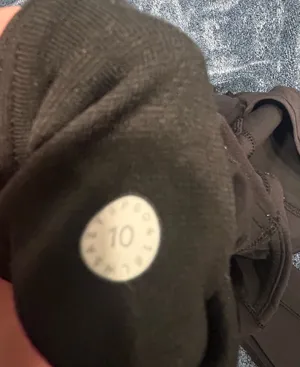 Lululemon leggings 28” thumbnail 4