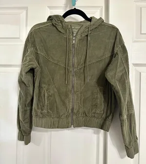American Eagle Cropped Corduroy Jacket thumbnail 1