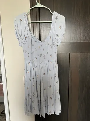 Hollister Dress thumbnail 3