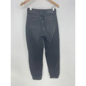 Zara Mom Jeans Size 0 Black‎ Faded High Rise Tapered Barrel Leg Pleated Q0004 thumbnail 7