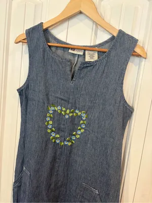 Faded glory blue and white stripe denim embroidered heart midi dress size small thumbnail 3