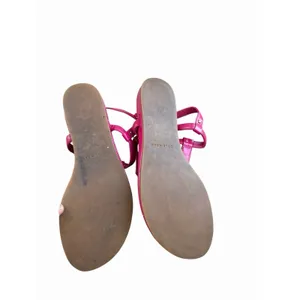 Cole Haan patent sandal Boardwalk Thong Electra pink raspberry Summer Flip Flop thumbnail 6