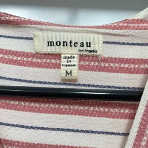 EUC Medium monteau short sleeve peplum women’s top thumbnail 2