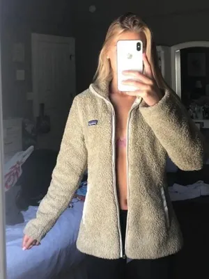 Patagonia Fleece Zip-Up Jacket thumbnail 1