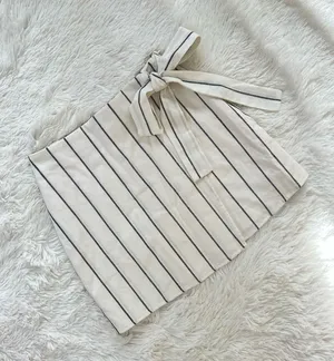 FOREVER 21 White Black Pinstripe Wrap Mini Skirt Size XS Striped Tie Waist Boho thumbnail 1