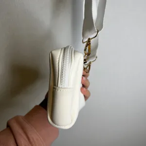 Dior Christian Dior White CD‎ Logo Crossbody Belt Bag Pouch Make Up Purse thumbnail 4