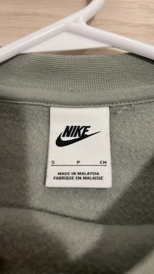 Green Nike Crewneck Sweatshirt thumbnail 2